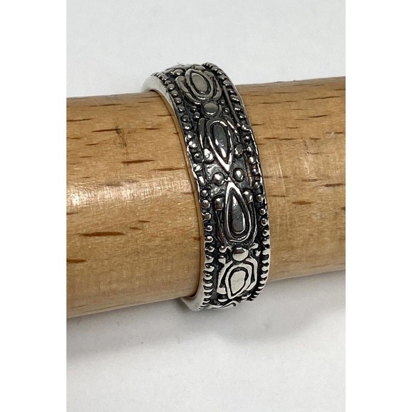Jewelry - 925 NF Thailand Ring Sterling Silver Band Design Women’s Size 9 3.63g